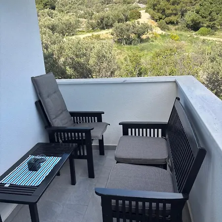 شقة Pod Vrsak مورتير