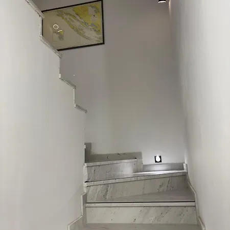 Pod Vrsak *